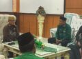 Ketua PCNU Bone Bolango Suleman Adadau saat melakukan pertemuan dengan Bupati Bone Bolango Ismet Mile di Ruang Kerja Bupati, Kamis (24/9/2026). (F. Munifa/Diskominfo)