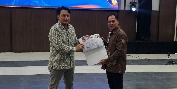 Ichsan Budiman Wantogia berhasil meraih penghargaan Young Scholars Award pada ajang IAPA Annual Conference 2026 dan ICPSH FISIP Unsoed 2026.