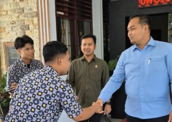 - Kejaksaan Negeri Bone Bolango menghadirkan program Wisata Anak Sadar Hukum untuk mengajak pelajar mengenal tugas kejaksaan dan menyaksikan langsung proses persidangan.